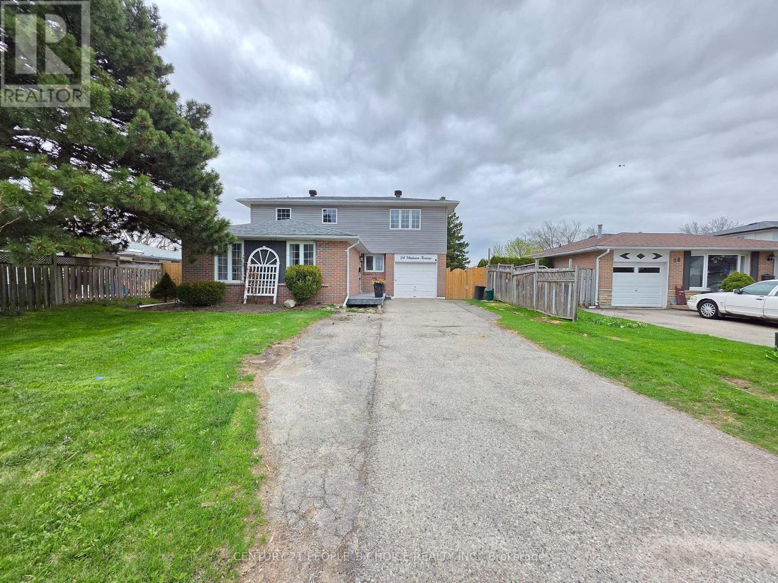 24 Madison Avenue, Orangeville, Ontario  L9W 1S2 - Photo 3 - W12133273