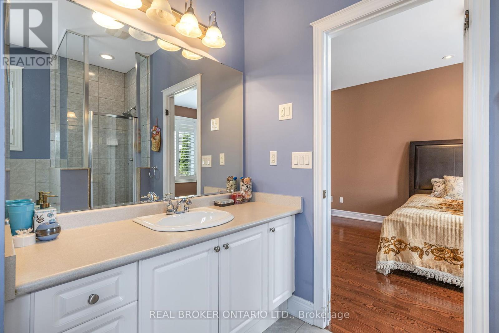 28 Hampton Springs Drive, Brampton, Ontario  L6P 2W4 - Photo 36 - W12133294