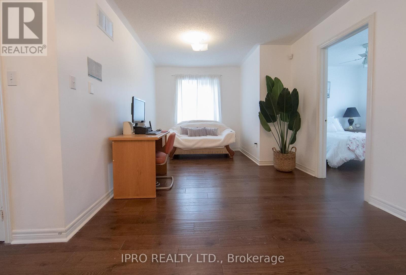 94 Octillo Boulevard, Brampton, Ontario  L6R 2V6 - Photo 23 - W12133397