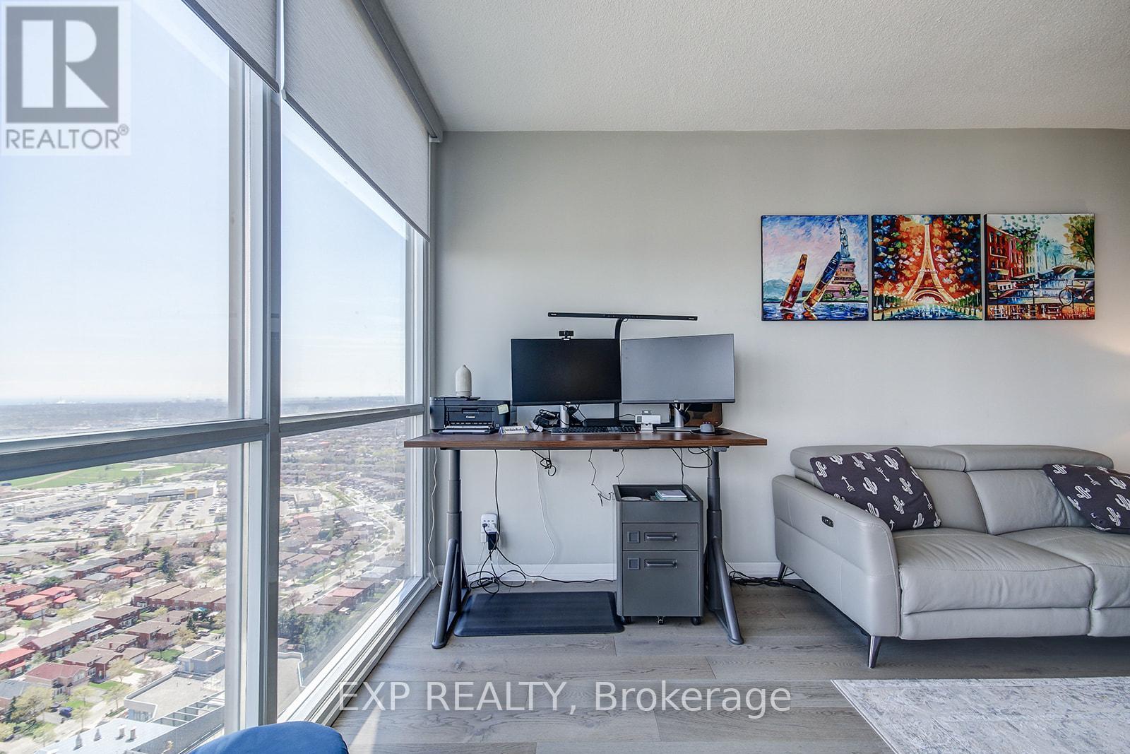 3307 - 223 Webb Drive, Mississauga, Ontario  L5B 0E8 - Photo 13 - W12133454