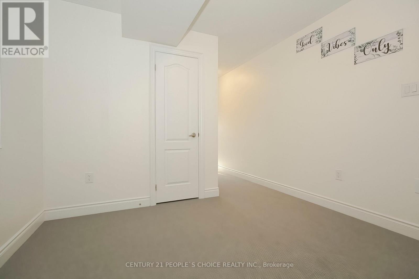 55 Allegro Drive, Brampton, Ontario  L6Y 6J9 - Photo 9 - W12133527