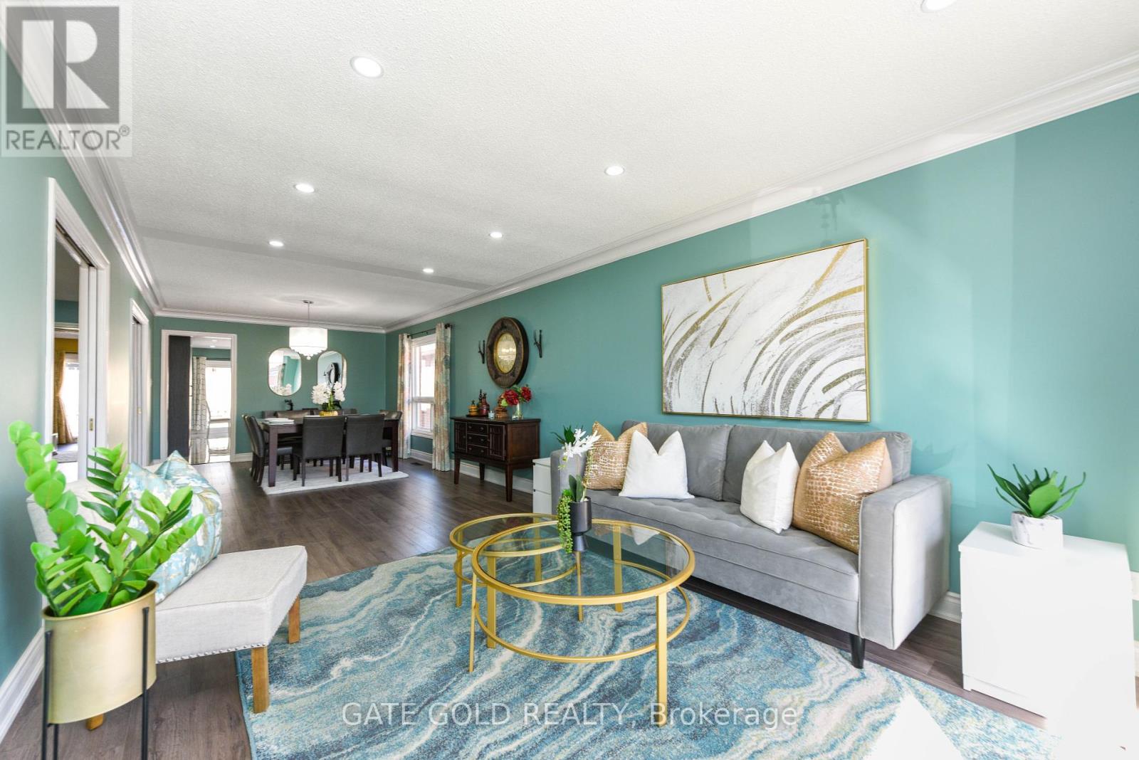 23 Hartford Trail, Brampton, Ontario  L6W 4K2 - Photo 6 - W12133556
