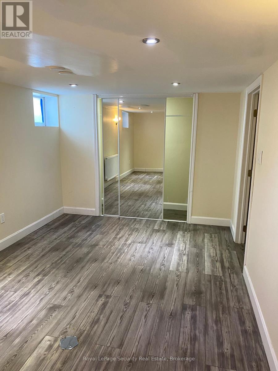162 Donald Avenue, Toronto, Ontario  M6M 1K4 - Photo 33 - W12133585