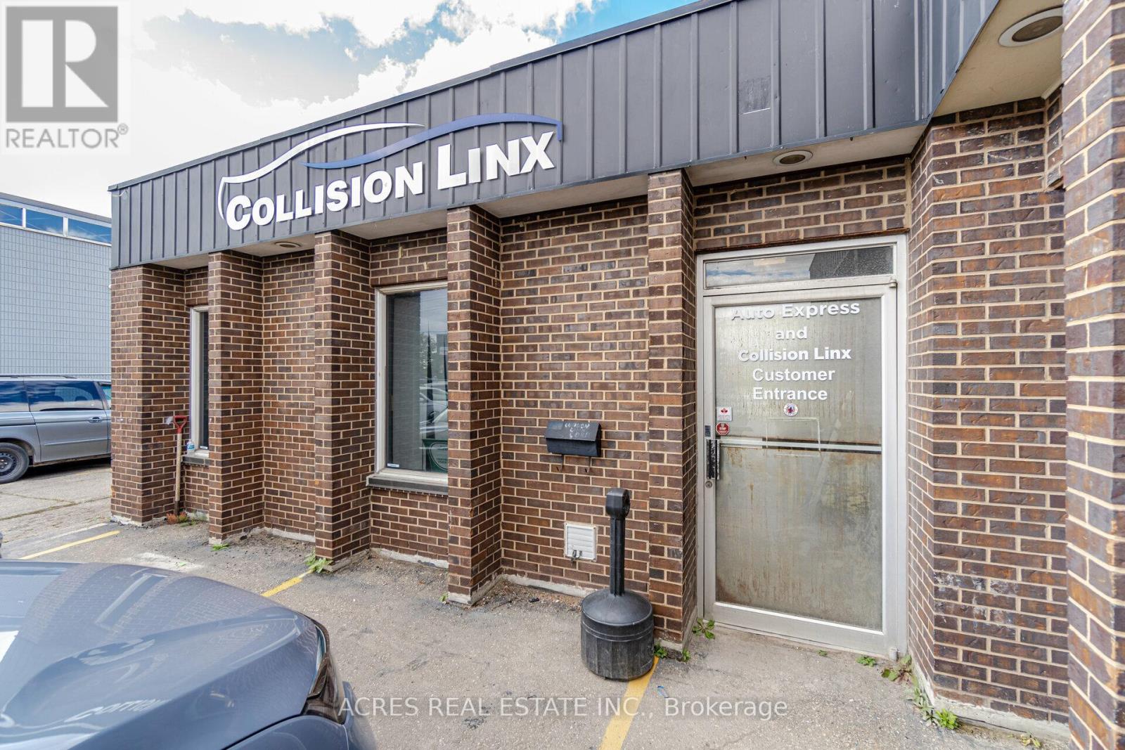 26 Bramsteele Road, Brampton, Ontario  L6W 1B3 - Photo 23 - W12133593