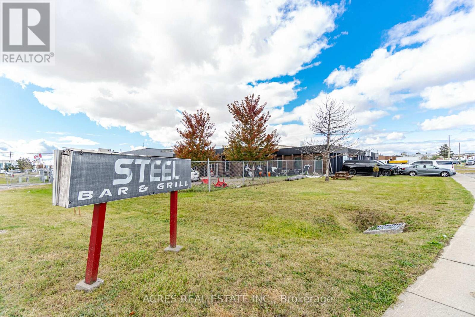 26 Bramsteele Road, Brampton, Ontario  L6W 1B3 - Photo 26 - W12133593