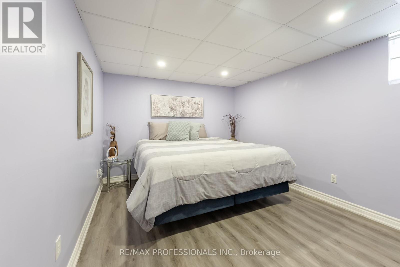 868 Governors Court, Milton, Ontario  L9T 3W6 - Photo 15 - W12133600