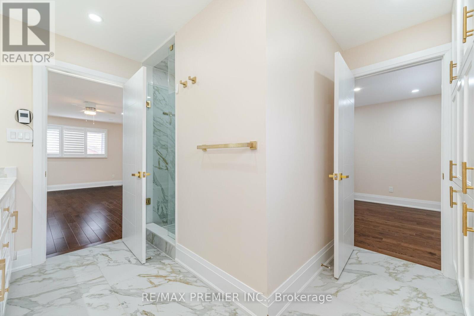 495 Fairview Road W, Mississauga, Ontario  L5B 3W7 - Photo 39 - W12133631