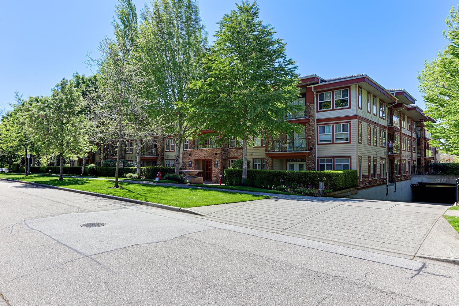 110 3355 Rosemary Heights Drive, Surrey, British Columbia  V3S 2H5 - Photo 4 - R2998744