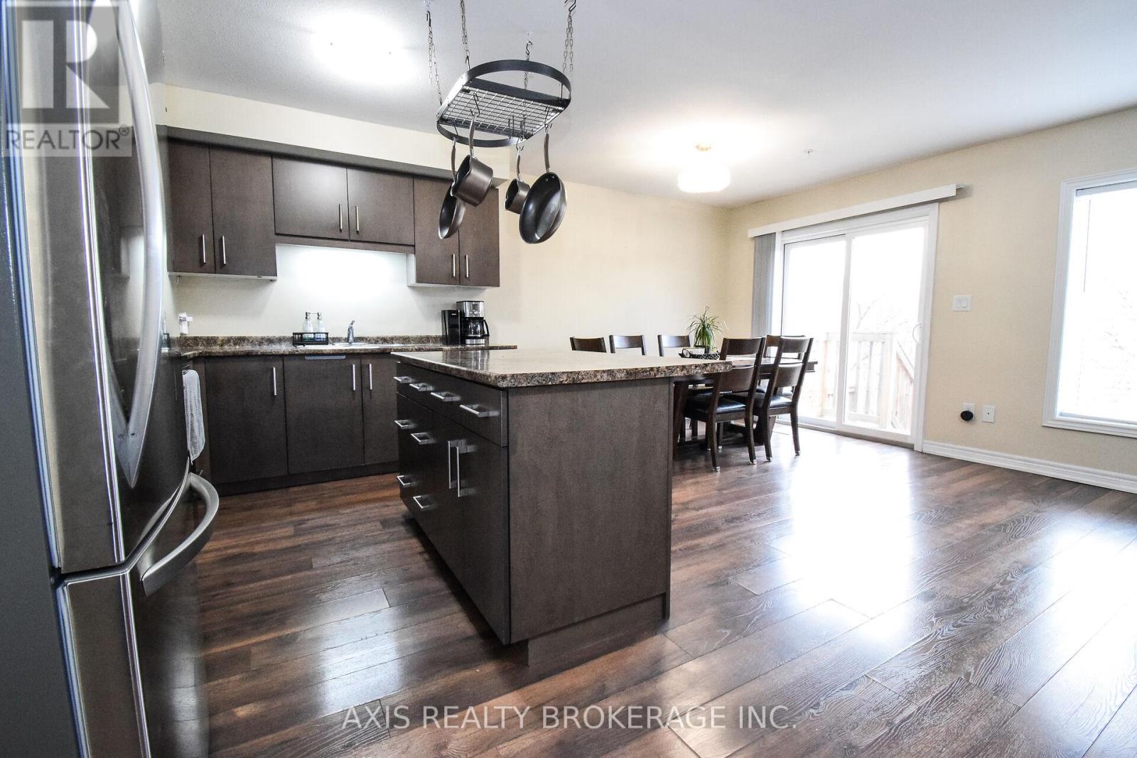23 - 60 Canterbury Drive, St. Catharines, Ontario  L2P 3M8 - Photo 19 - X12127242