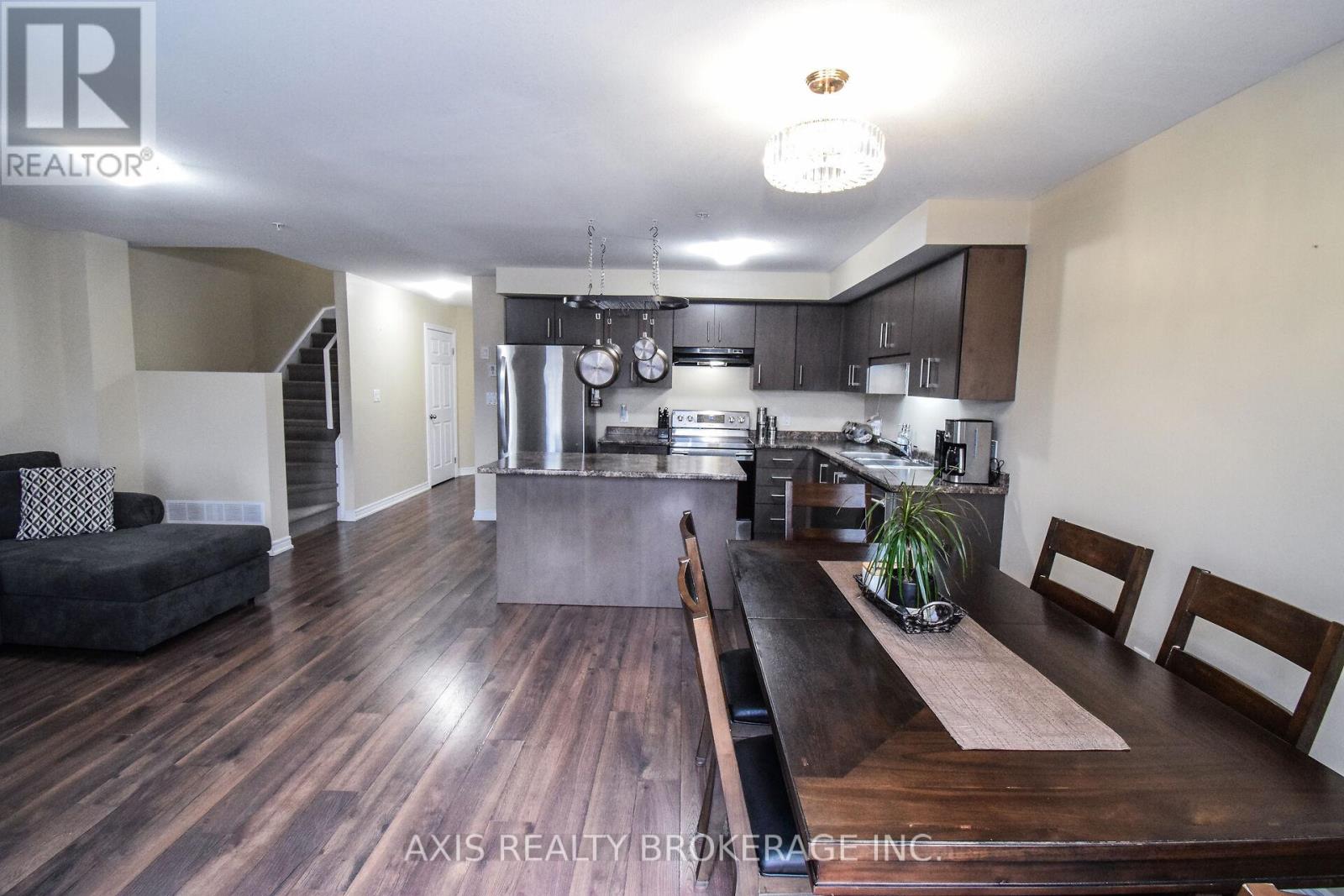 23 - 60 Canterbury Drive, St. Catharines, Ontario  L2P 3M8 - Photo 25 - X12127242