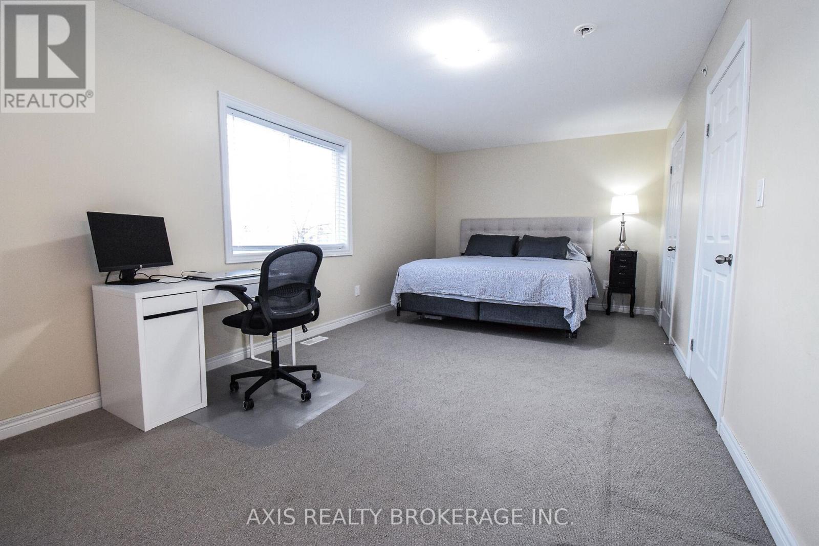 23 - 60 Canterbury Drive, St. Catharines, Ontario  L2P 3M8 - Photo 34 - X12127242