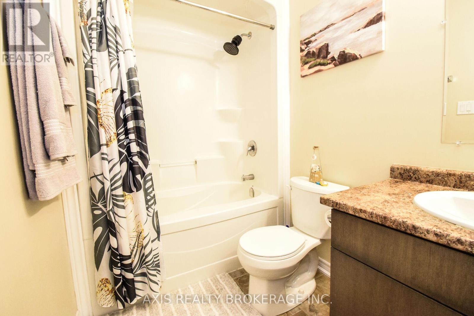 23 - 60 Canterbury Drive, St. Catharines, Ontario  L2P 3M8 - Photo 37 - X12127242