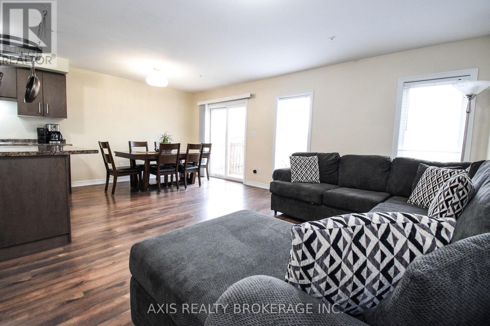 23 - 60 Canterbury Drive, St. Catharines, Ontario  L2P 3M8 - Photo 7 - X12127242