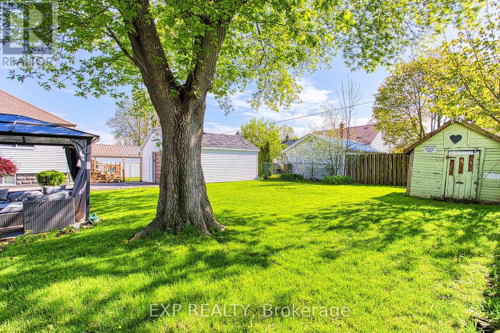 276 Mcalpine Avenue S, Welland, Ontario  L3B 1T9 - Photo 26 - X12133457