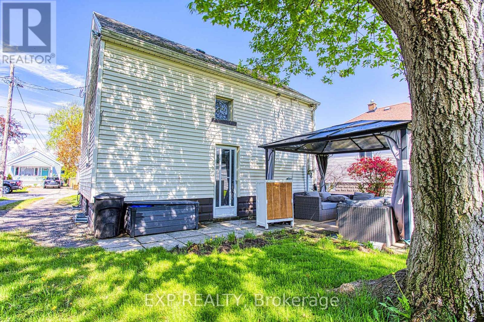 276 Mcalpine Avenue S, Welland, Ontario  L3B 1T9 - Photo 28 - X12133457