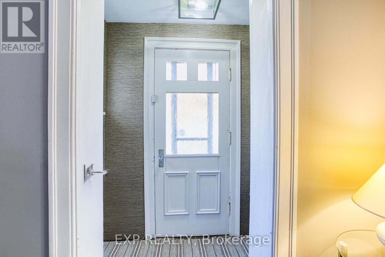 276 Mcalpine Avenue S, Welland, Ontario  L3B 1T9 - Photo 6 - X12133457