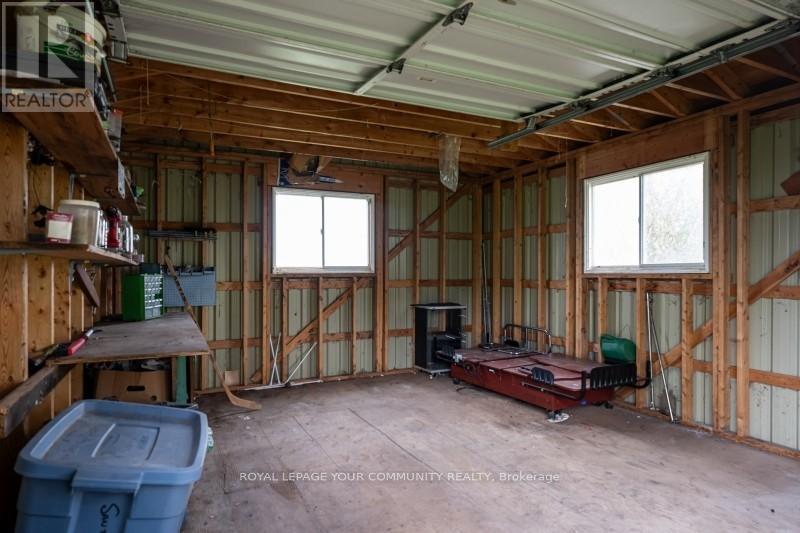 4071 Hwy 35 Highway, Kawartha Lakes, Ontario  K0M 1G0 - Photo 16 - X12133503