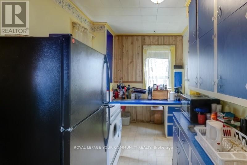 4071 Hwy 35 Highway, Kawartha Lakes, Ontario  K0M 1G0 - Photo 23 - X12133503