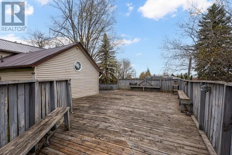 4071 Hwy 35 Highway, Kawartha Lakes, Ontario  K0M 1G0 - Photo 5 - X12133503