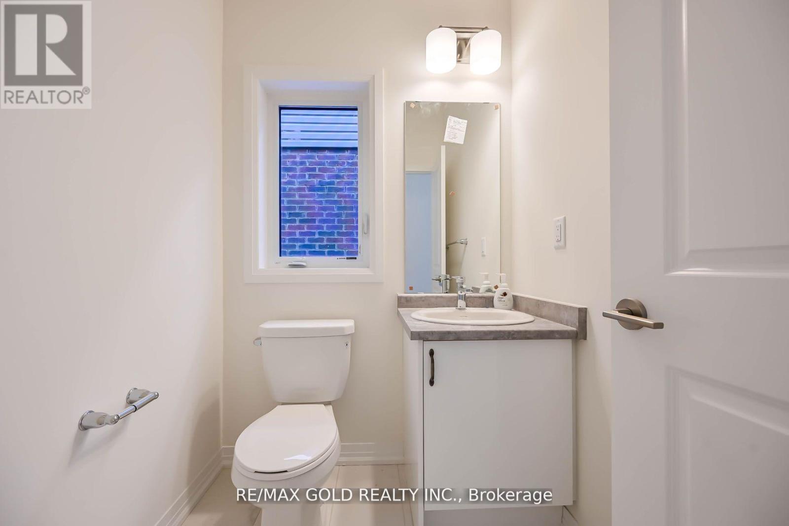 50 Wakeling Drive, Brantford, Ontario  N3T 5L8 - Photo 24 - X12133521