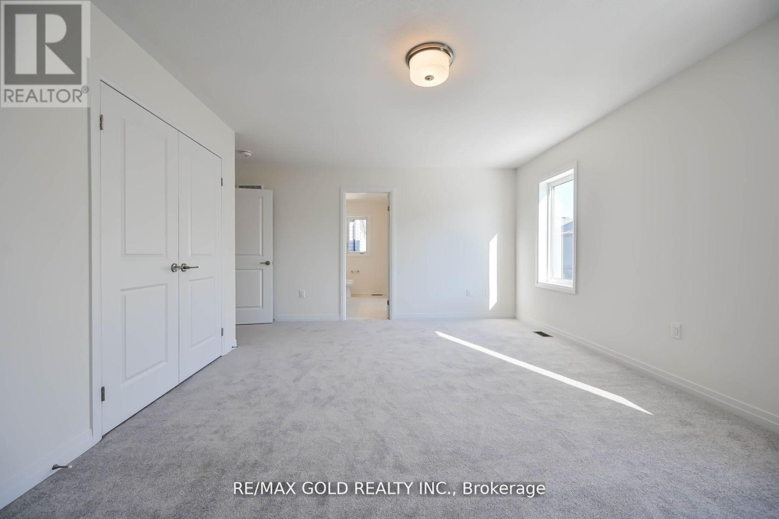 50 Wakeling Drive, Brantford, Ontario  N3T 5L8 - Photo 27 - X12133521