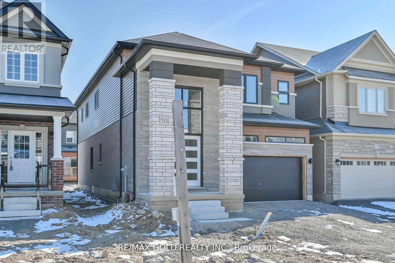 50 Wakeling Drive, Brantford, Ontario  N3T 5L8 - Photo 3 - X12133521
