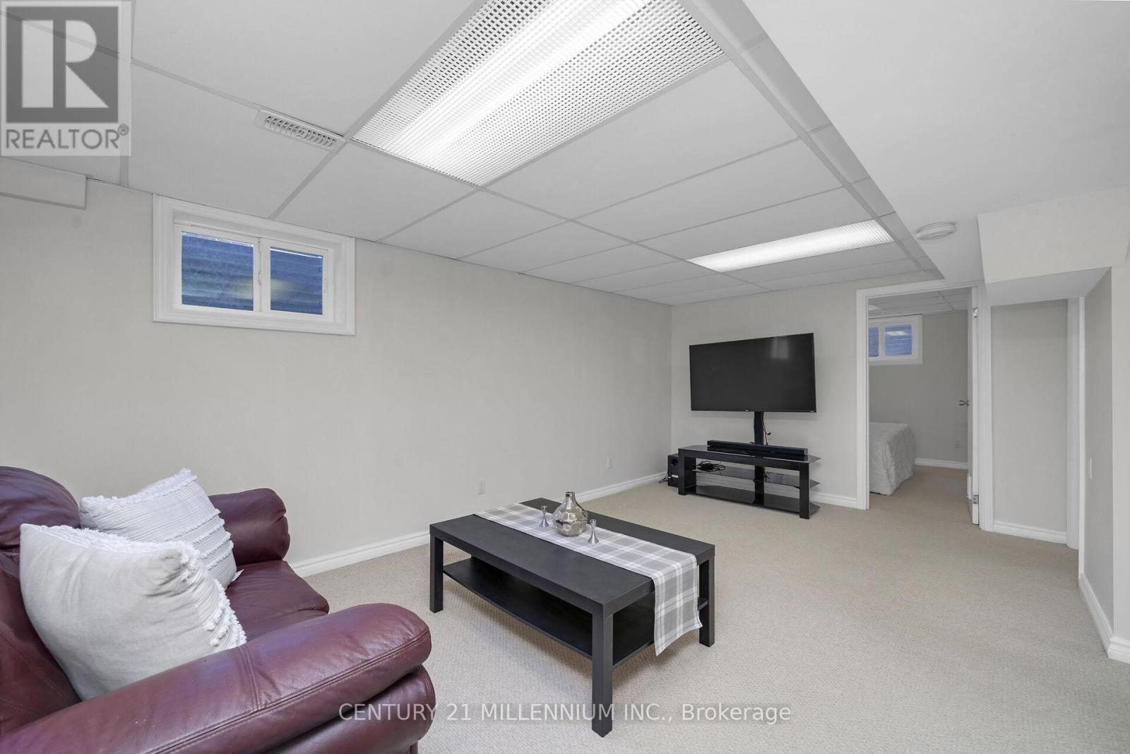 92 Waterford Drive, Erin, Ontario  N0B 1T0 - Photo 31 - X12133575