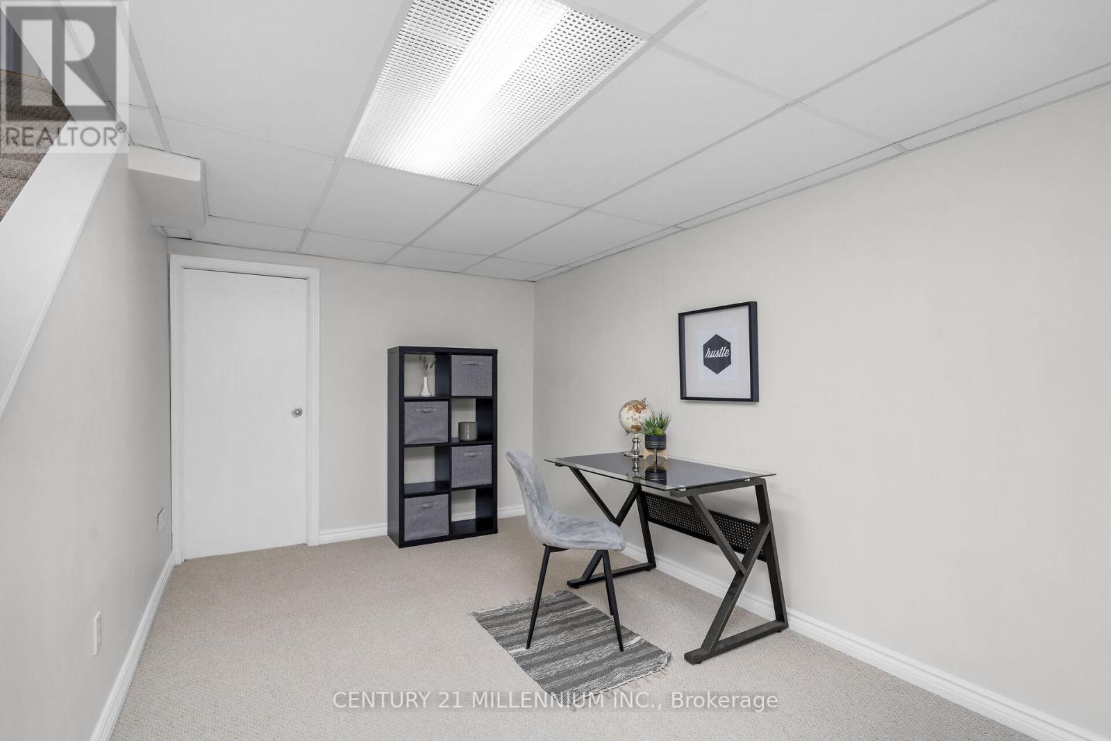92 Waterford Drive, Erin, Ontario  N0B 1T0 - Photo 32 - X12133575