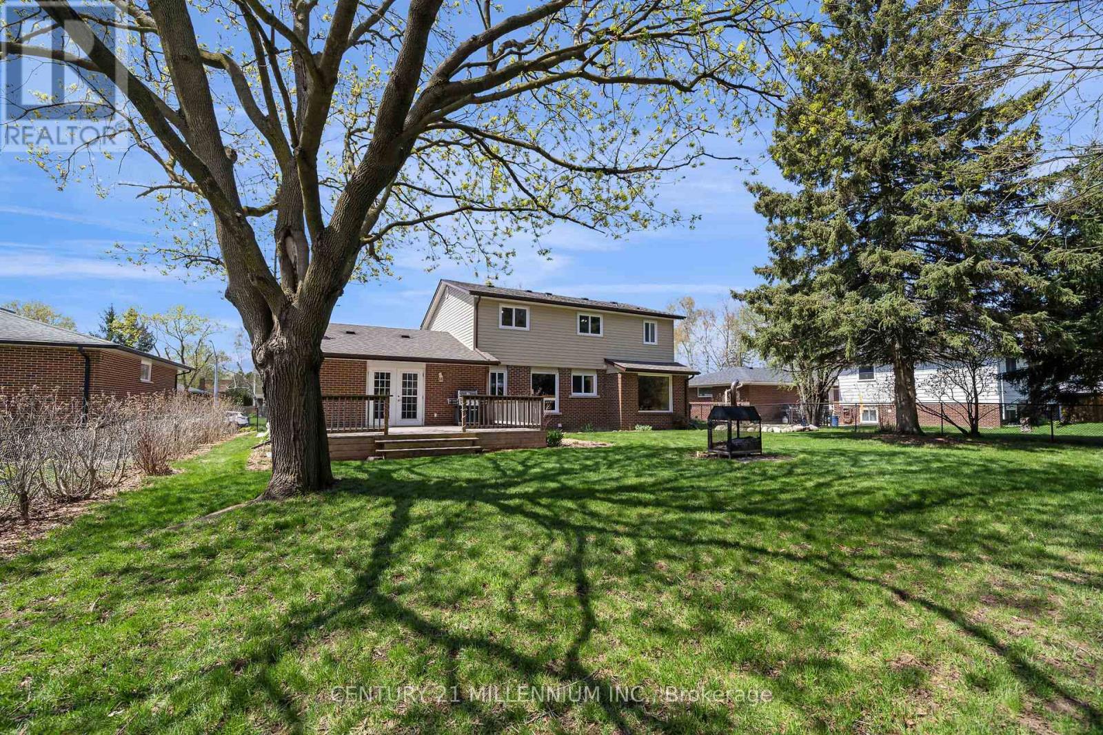 92 Waterford Drive, Erin, Ontario  N0B 1T0 - Photo 34 - X12133575