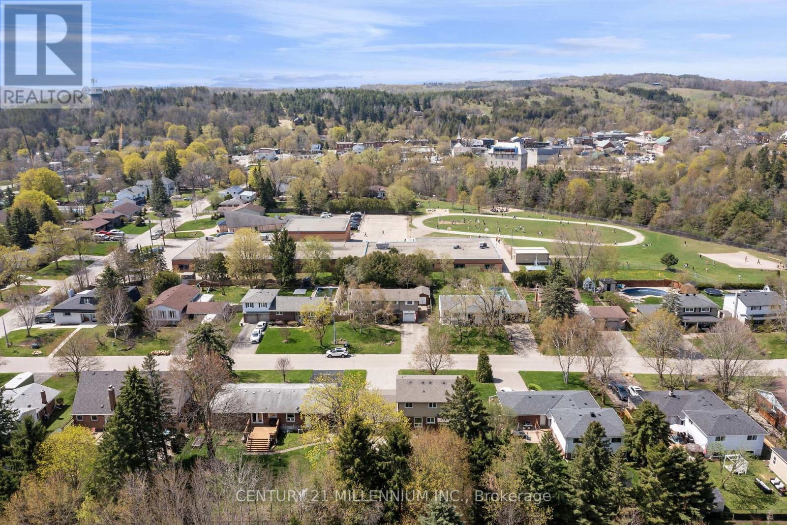 92 Waterford Drive, Erin, Ontario  N0B 1T0 - Photo 41 - X12133575