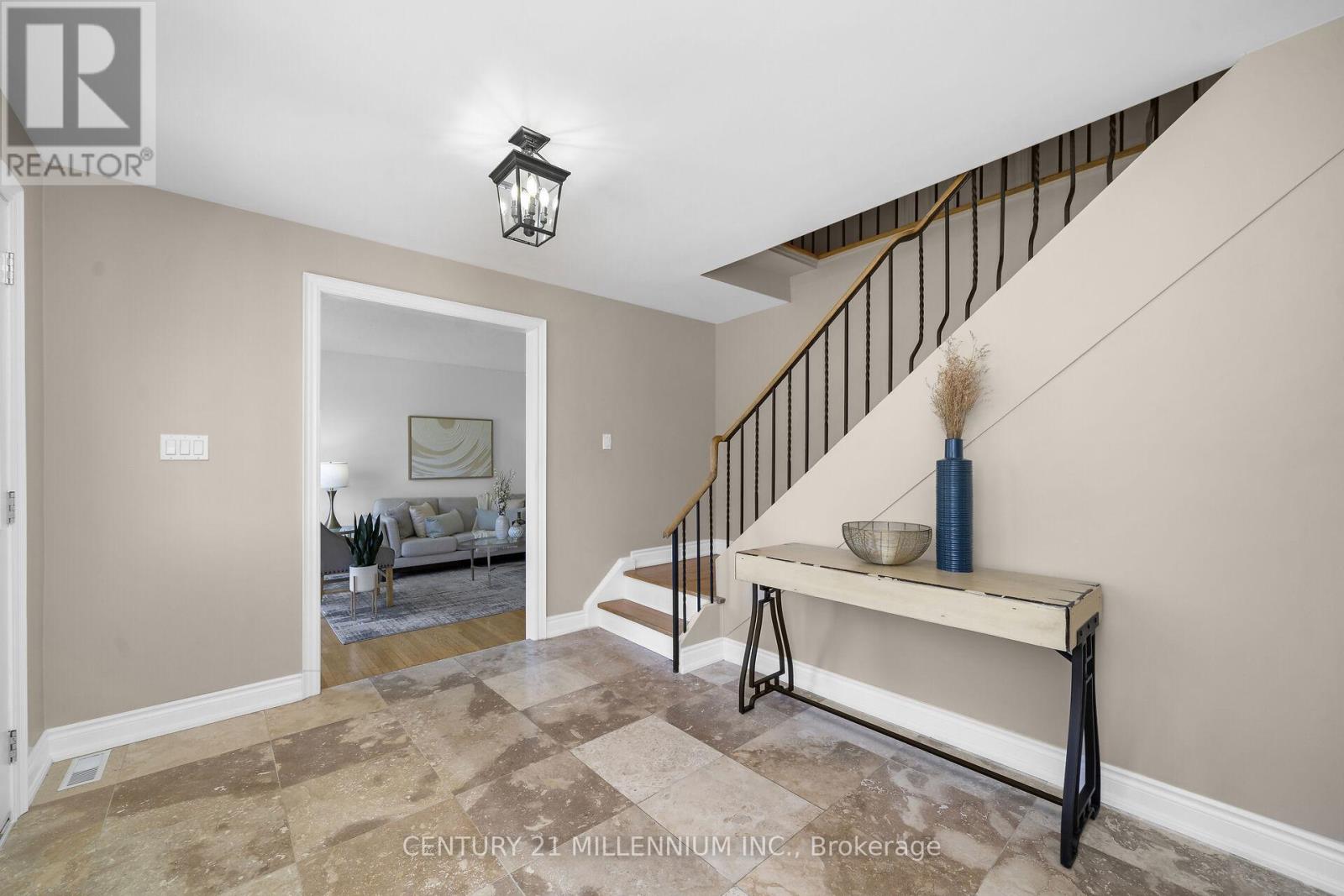 92 Waterford Drive, Erin, Ontario  N0B 1T0 - Photo 7 - X12133575