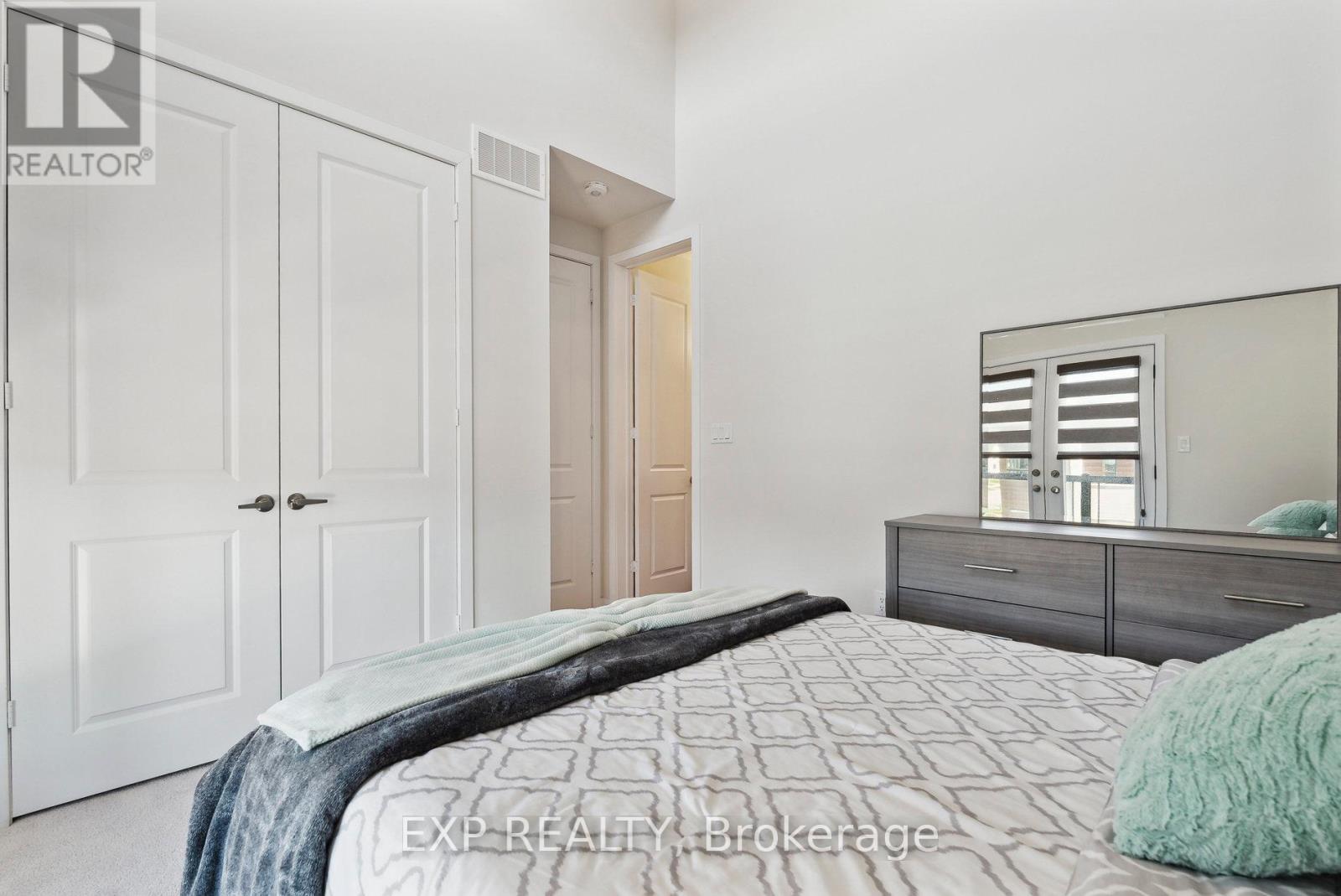 100 Stoneleigh Drive, Blue Mountains, Ontario  L9Y 5J6 - Photo 32 - X12133627