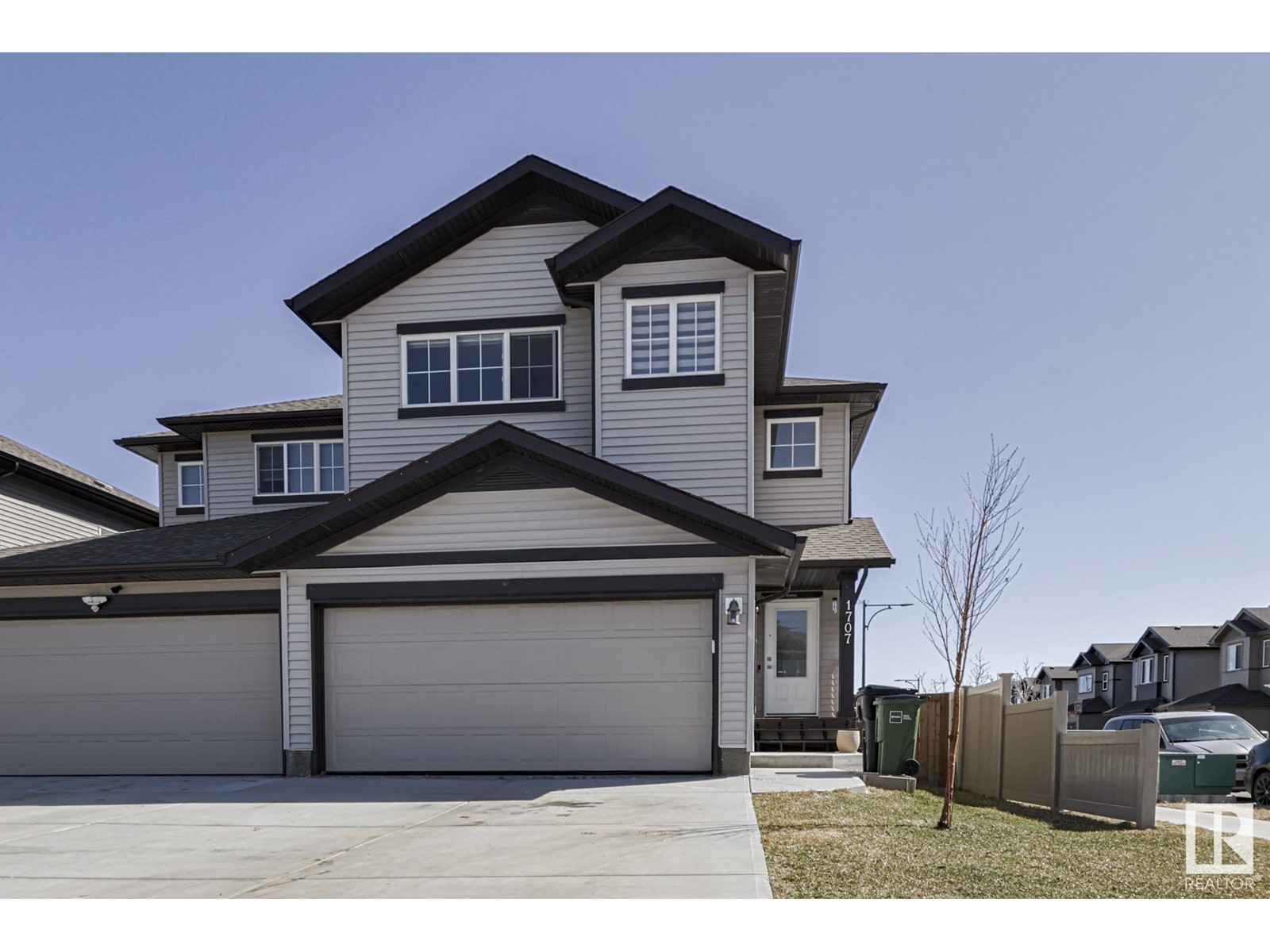 1707 27 ST NW, Edmonton, Alberta