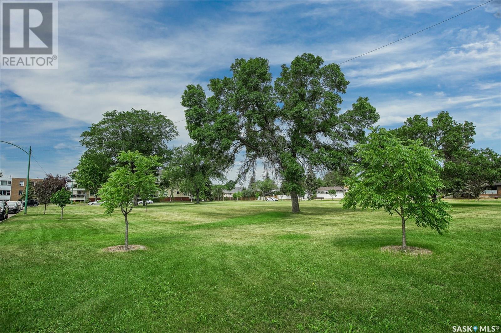 Property at 312 1850 Main STREET image 3