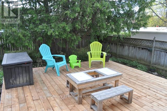 587 Scott Street, Kincardine, Ontario  N2Z 1V2 - Photo 17 - X12116488