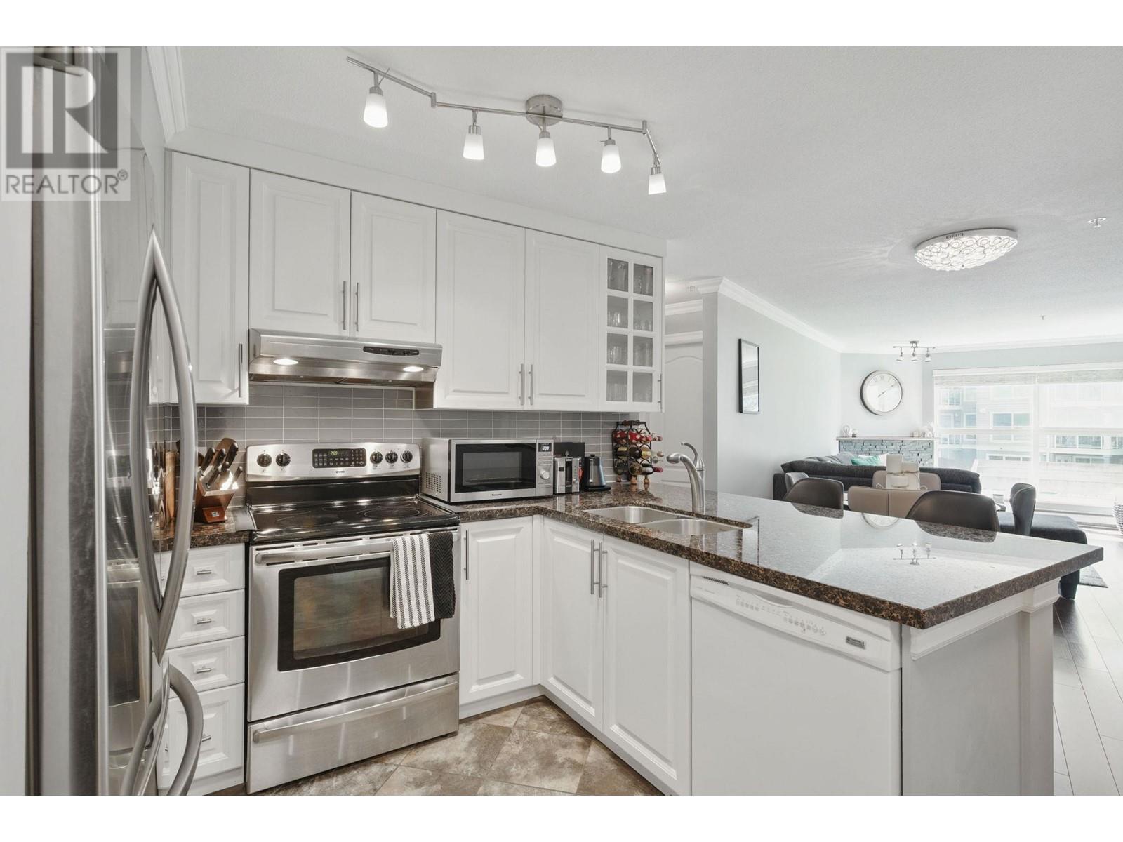223 5880 Dover Crescent, Richmond, British Columbia  V7C 5P5 - Photo 7 - R2998032