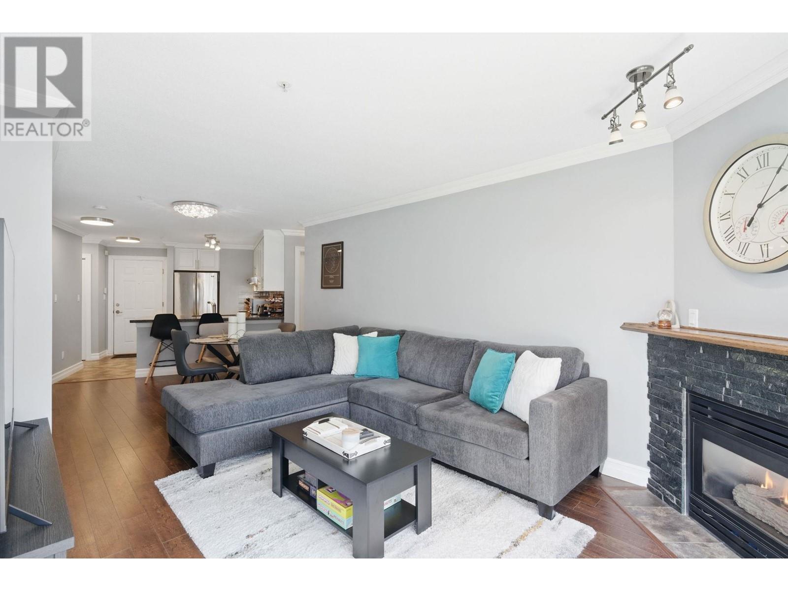 223 5880 Dover Crescent, Richmond, British Columbia  V7C 5P5 - Photo 3 - R2998032