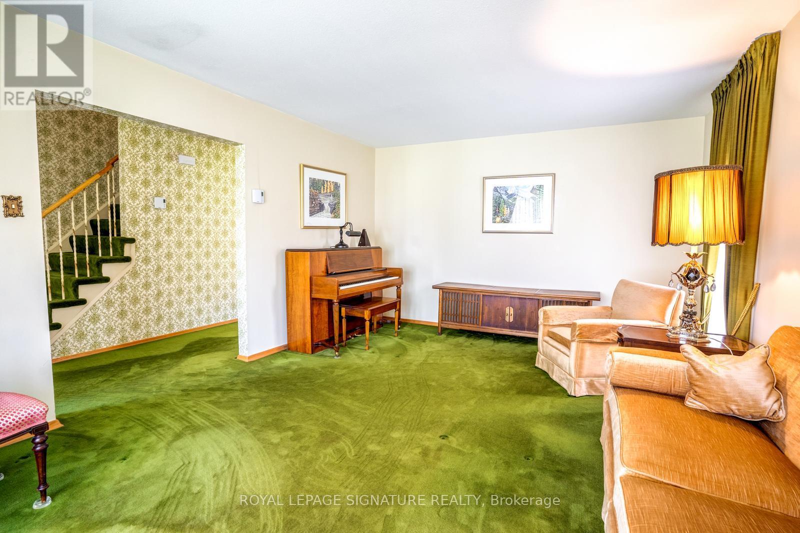 22 Dalbret Crescent, Toronto, Ontario  M1T 2X3 - Photo 6 - E12133304