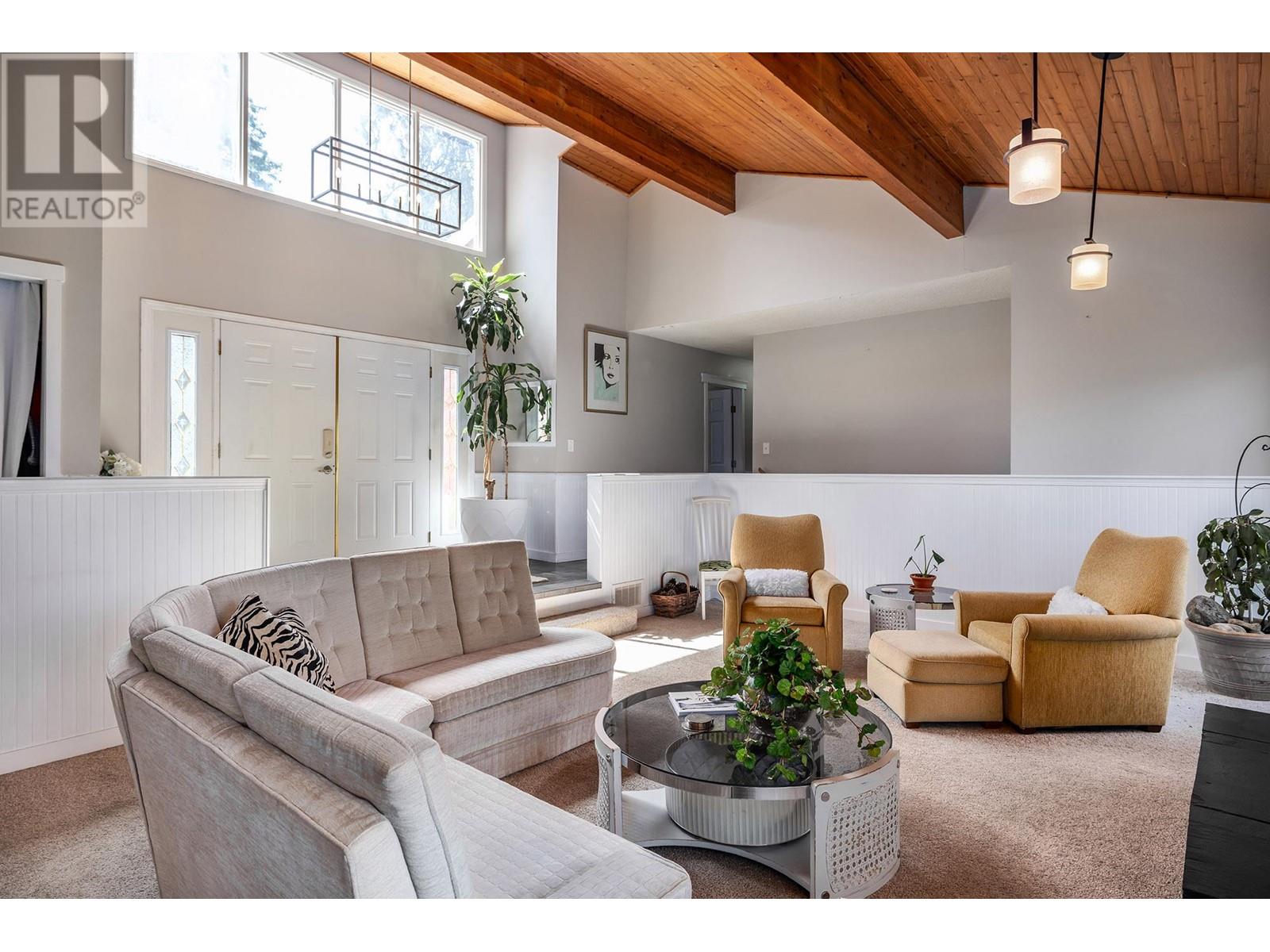2172 Michelle Crescent, West Kelowna, British Columbia  V1Z 3B6 - Photo 5 - 10346406