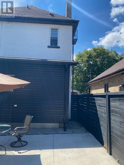 870 Queens Avenue, London East, Ontario  N5W 3H6 - Photo 33 - X12096916