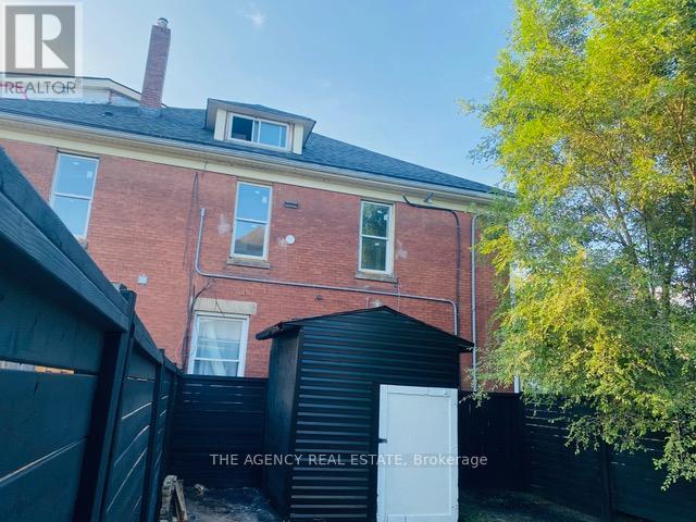870 Queens Avenue, London East, Ontario  N5W 3H6 - Photo 28 - X12096916