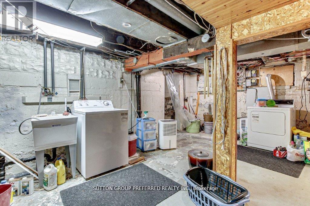 25 Pegler Street, London East, Ontario  N5Z 2B4 - Photo 15 - X12133580