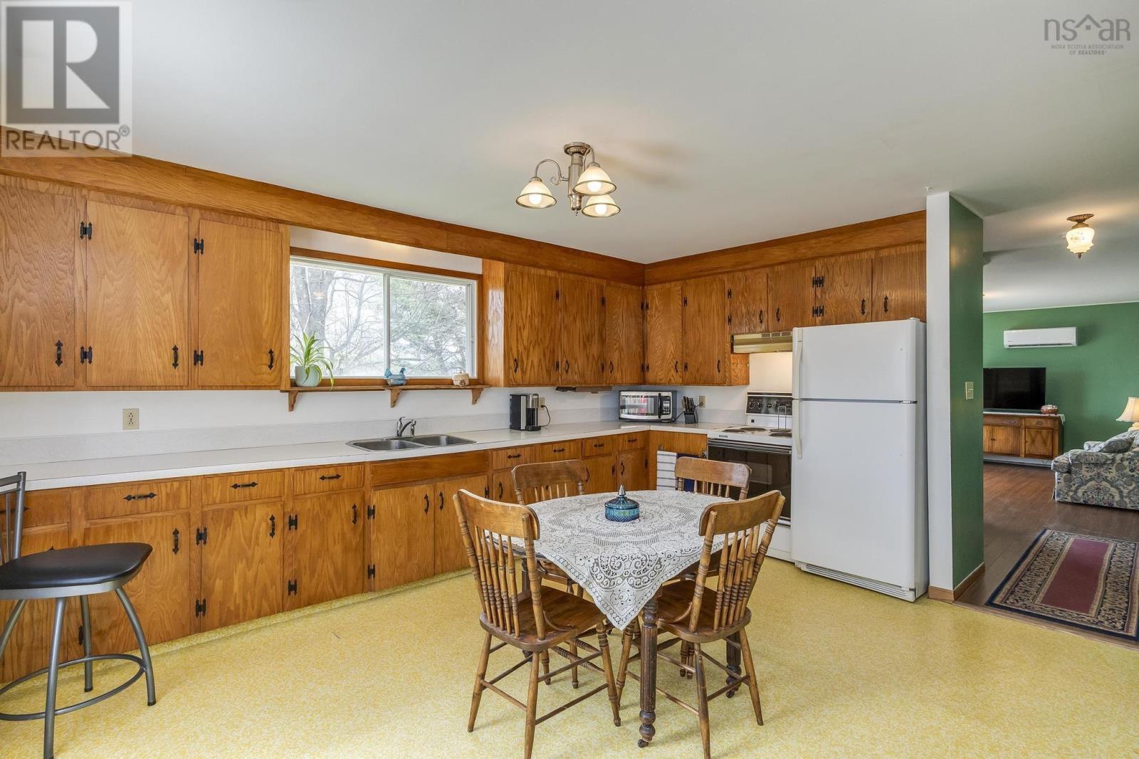 4761 Brooklyn Street, Somerset, Nova Scotia  B0P 1E0 - Photo 12 - 202508851