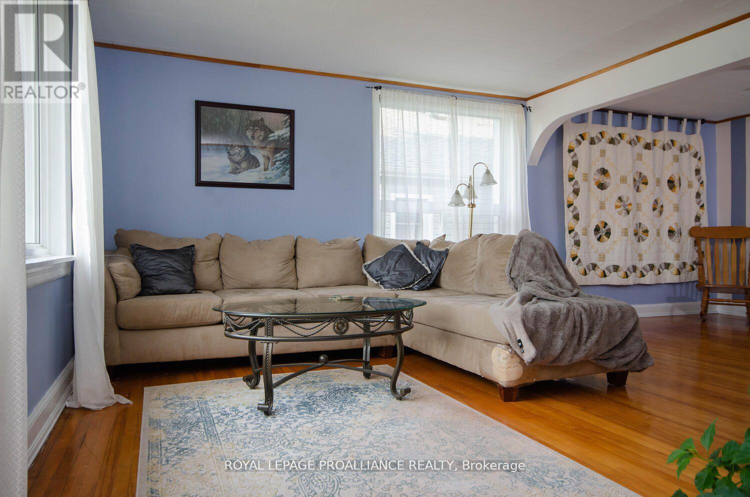 160 Hope Street N, Port Hope, Ontario  L1A 2P1 - Photo 11 - X12133807
