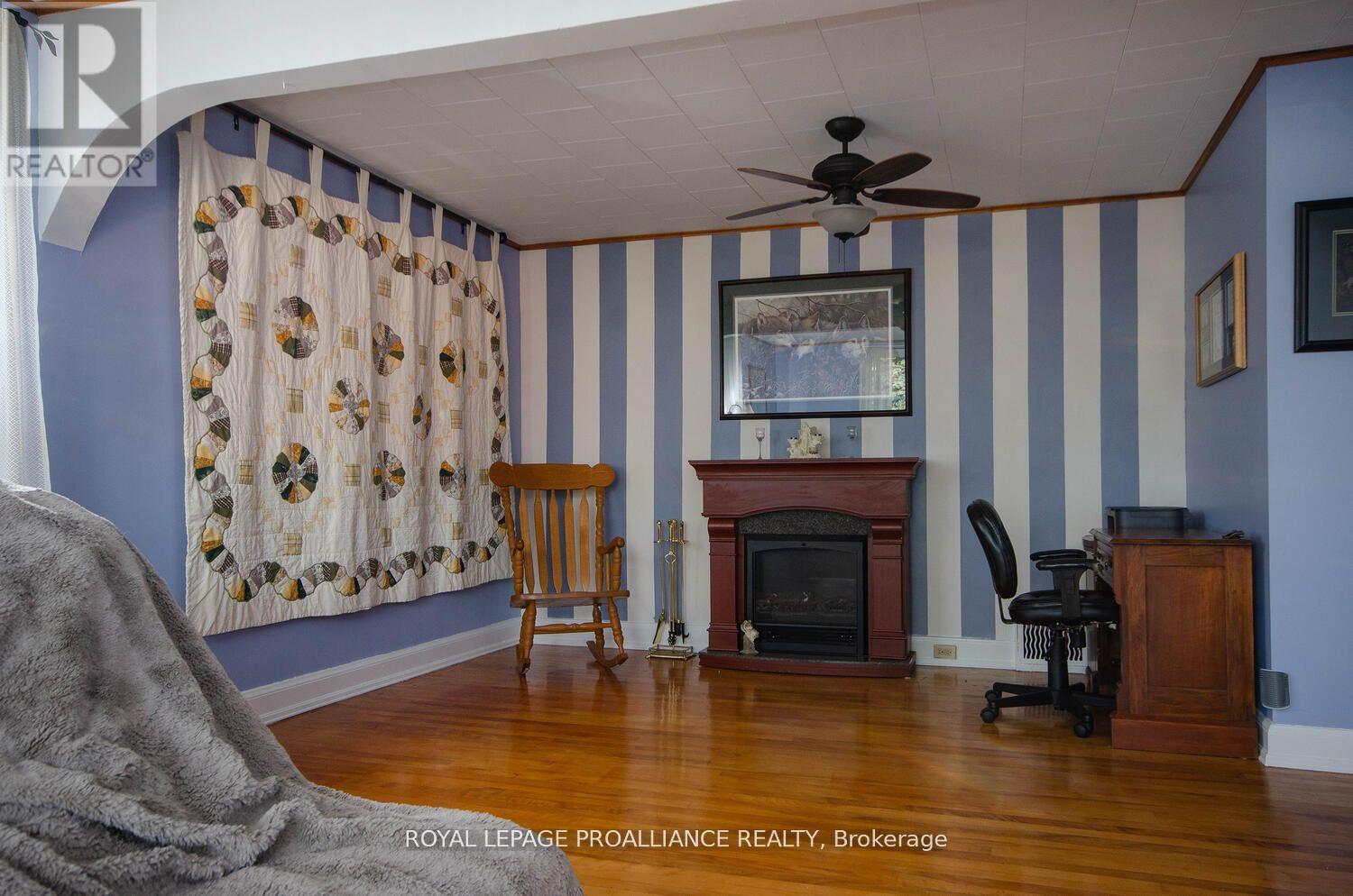 160 Hope Street N, Port Hope, Ontario  L1A 2P1 - Photo 13 - X12133807
