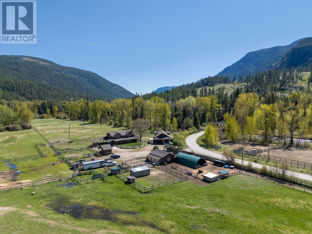 3850 Blythe-Rhone Road, Westbridge, British Columbia  V0H 1Y0 - Photo 17 - 10345844