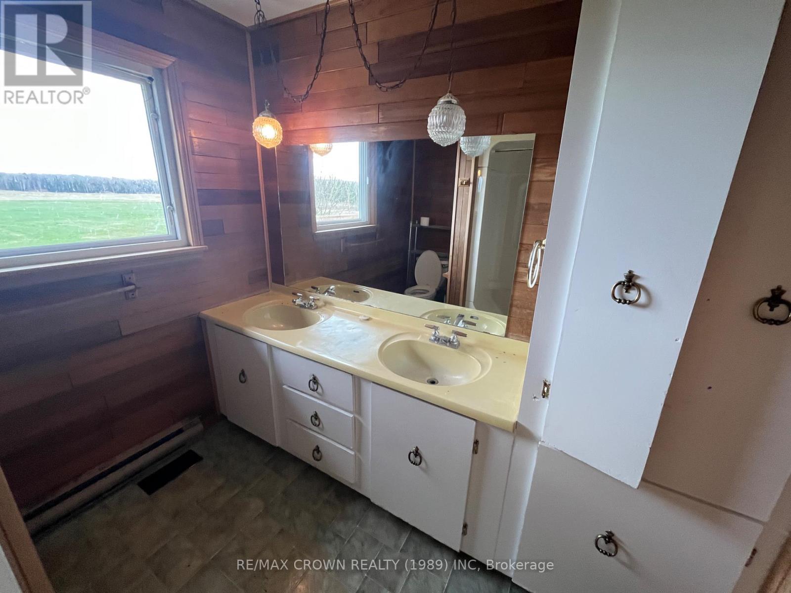 537 Farmers Line, Bonfield, Ontario  P0H 2E0 - Photo 6 - X10708206