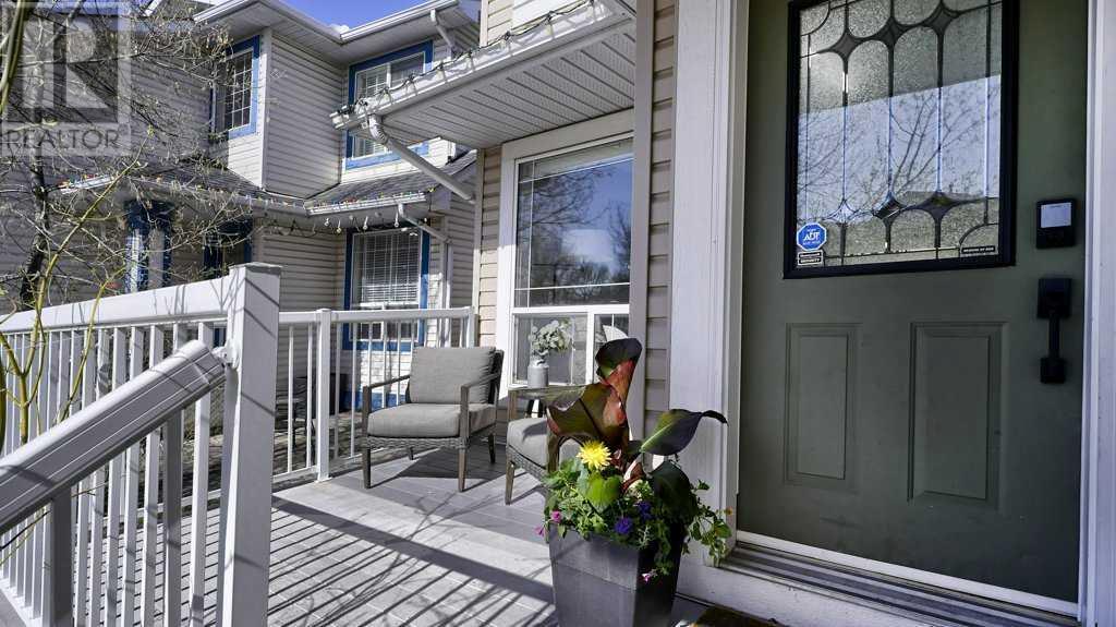 Property at 6 Douglas Glen Circle SE image 2
