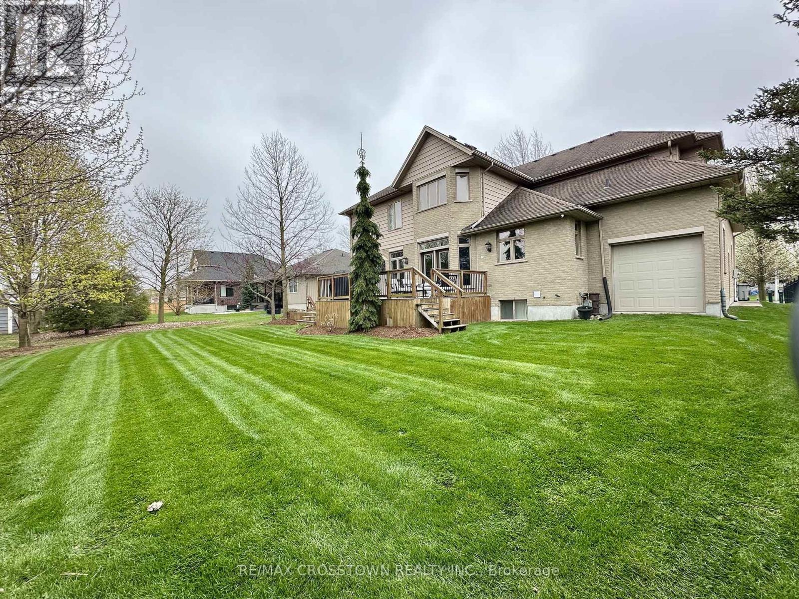 2610 Emerson Street, Strathroy-Caradoc, Ontario  N0L 1W0 - Photo 40 - X12130858
