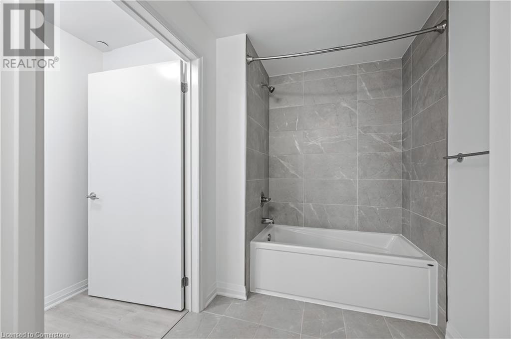 101 Golden Eagle Road Unit# 213, Waterloo, Ontario  N2V 0H4 - Photo 28 - 40707963